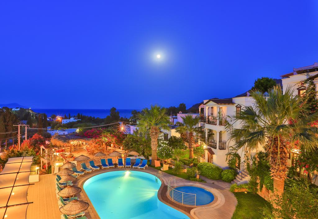 Sunny Garden Nilufer Hotel Turgutreis Exterior photo