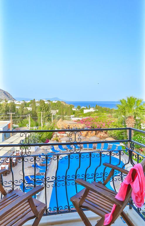 Sunny Garden Nilufer Hotel Turgutreis Exterior photo