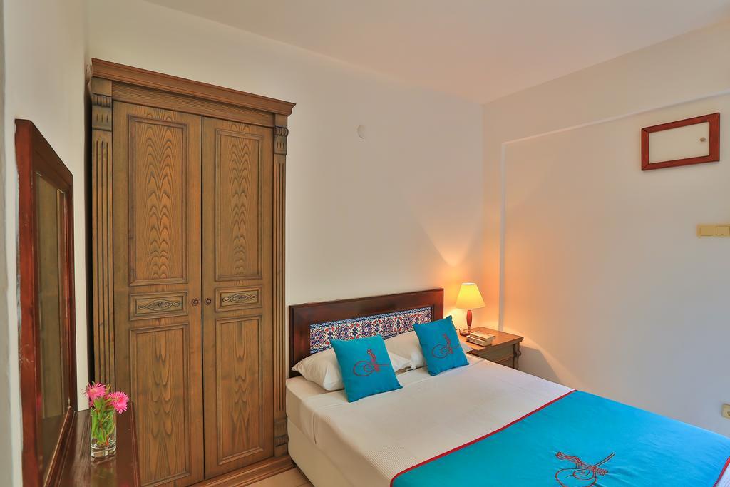 Sunny Garden Nilufer Hotel Turgutreis Exterior photo